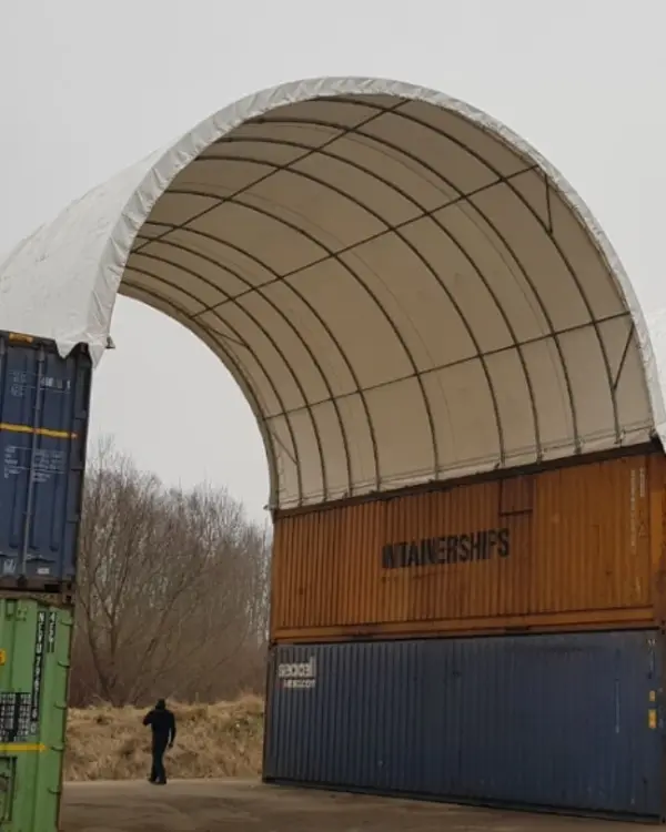 Carpa Storex: zona de carga y trabajo